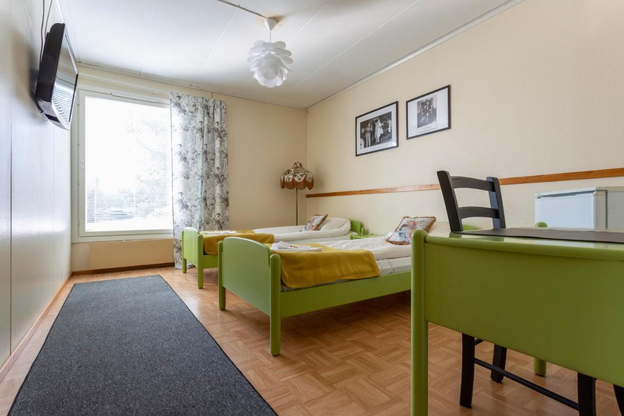 Motel Kaepylae Keminmaa Zewnętrze zdjęcie